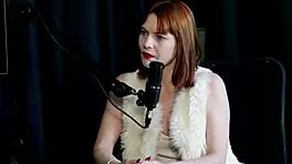 Sexologist DISCUSSES tantric sex differences and FINGER technique - Reh Queen Sheer Red