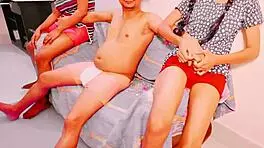 teen 18+ girls fucked by guy in ffm threesome