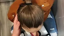 Mamada en ba�o universidad flashing ass