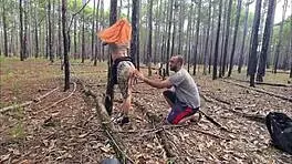 ruiva gostosa exibicionismo trilha sexo ar livre