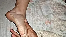 Young Amateur Begs For More Creampie