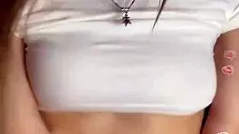 Watch this Russian teen dancing on Bigo?