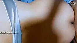 primera vez por el culo sin lubricante la sirvienta culona venezolana preparando desayuno