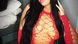 饥渴英国骚货玩具自慰😈