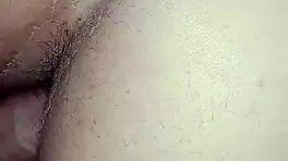 fudendo cuzinho da novinha safada no pelo quase n�o aguentou