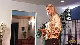 After confessing to friend she got fucked in bedroom by big dick