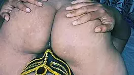 Hot desi indian bhabhi gets hairy pussy licked 😍