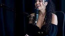 Safada faz dança sensual após falar não faz sexo anal gosta preliminares adora chupar transou trilha fetiches sweet karolzinha