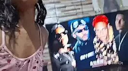 Teen Brunette Slut Kissed by Novinho Before Quick Sex