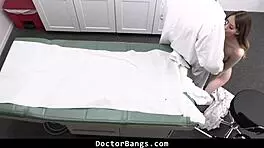 Teen begs the doctor to keep the secret about her virginity - doctorbangs