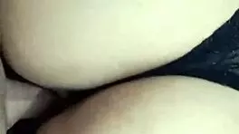 Haciéndome Una Rica Paja Y Llega Mi Marido A Comerse Mi Gran Culo