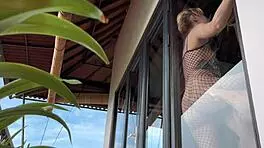 I Recorded A Hot Babe In Fishnets