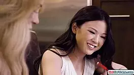 Busty tgirl gracie jane licks assistant's pussy 😏