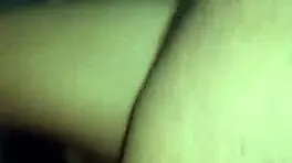 朋友在派对后操逼时呻吟