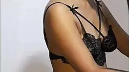 Negrita Flaca Mamadora Sacandole La Leche A Tremenda Verga