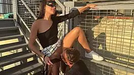 marido faz esposa de corna no trabalho com novinha