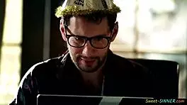 Watch this babe get her pussy ravaged in sweaty action!