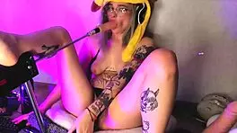 drooling blowjob with vibrator jerking her pussy