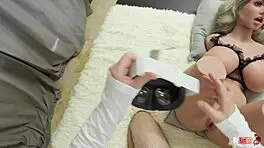 Sneaky stepmom swaps with sex doll while i play vr