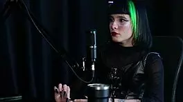 i compiled carol rhcp and bia hot in preliminares podcast watchin on sheer red