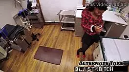 Minnie Roses Pussy Gets Blasted With Cum In Doggystyle Creampie