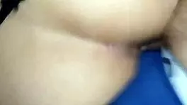 sexy colegiada mandando guebo y masturbándose