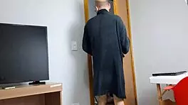 Visita Noturna Inesperada A Jovem Babysitter