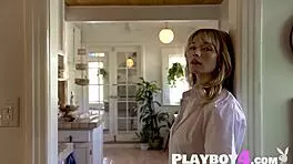 Busty blonde teen Ashley Nash showed perfect petite body and nice big ass