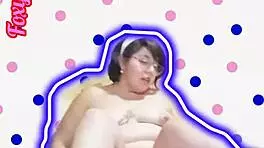 Young Latina Moves Her Ass Like a Whore