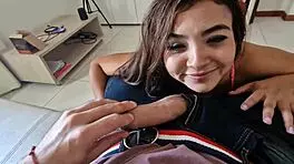 follada de boca con esa latina teen, deepthroat y spanking