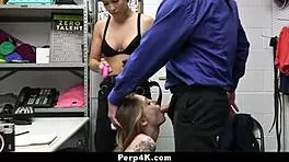 ruthless female officer takes control of the suspected thief in the backroom