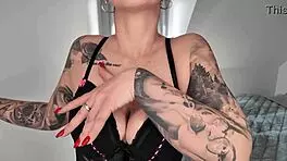 Teen European Redhead Shows Off Her Sexy Ass Naked!