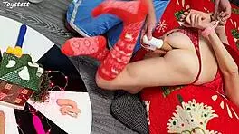 double win two thrusting dildos destroying her tight pussy