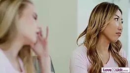 Two Rival Sororities Agree To Lesbian Foursome