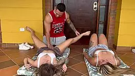 Yoga instructor fucks colombian couple whores 😏