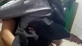 College Girl Begs For Recharge, Offers Creampie Reward In Homemade Video!