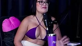 Alice Monteiro Feels Intense Pleasure In Swingers Compilation