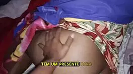 Dando meu pau de presente pra minha meia irm� da bunda grande