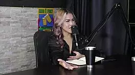 Multiple Menages Attract Personality, Surprised Not Being Eaten, Explains Start - Vicky Menage Sheer Red