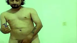 shaving smooth body led to horny ass shaking 😜