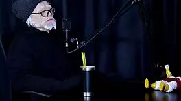 Oruan doesn't fit type but starts wild group action after nude kiss