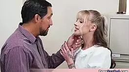 Cute Country Chick Katee Wants A Career