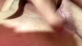 Te hablo rico al oido masturbate conmigo joi asmr