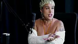 喜欢看魅力！激励人们操和接触足部崇拜 - 就是Joana！