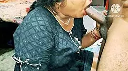 Indian Desi Bhabhi Fucking Neighbour Boys