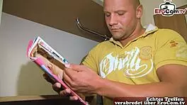 Deutsche Brunette Dünne Milf Schlampe Betrügt Freund Beim Amateur Casting