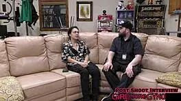 Mara Luv Finds Toys in Doctor's Office 😏