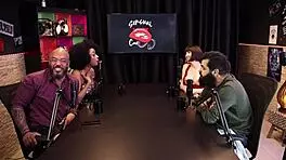 Lady Snow and Lord Kenobi's sensual cast moments in sheer red 😏