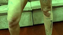 Amiguinha Do Cabelo Colorido Pediu Pau No Cuzinho E Leiteada No Cuzinho