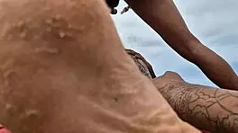 v�deo amador nesse dia resolvemos foder e fazer uma surubas com dois lugar na praia e na rua l� na bahia com as gostosa